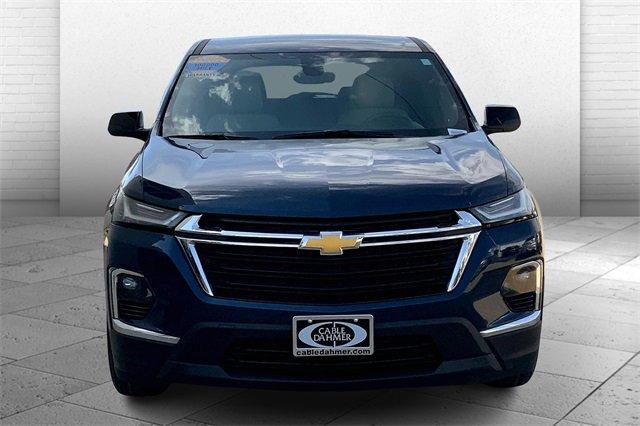 2022 Chevrolet Traverse Vehicle Photo in TOPEKA, KS 66609-0000