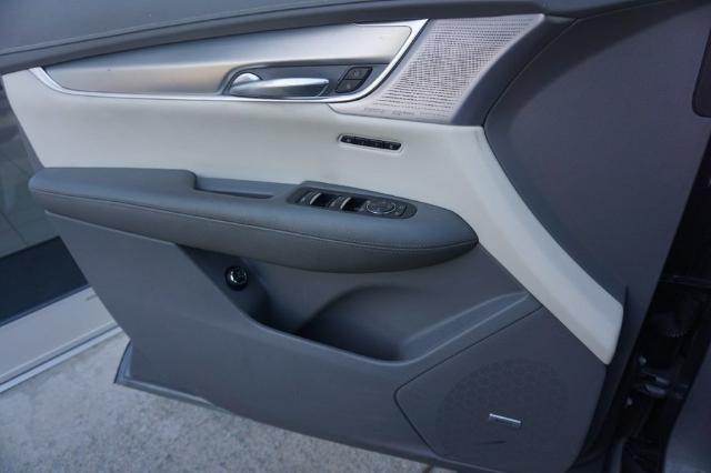 2021 Cadillac XT5 Vehicle Photo in FAIRMONT, WV 26554-2318