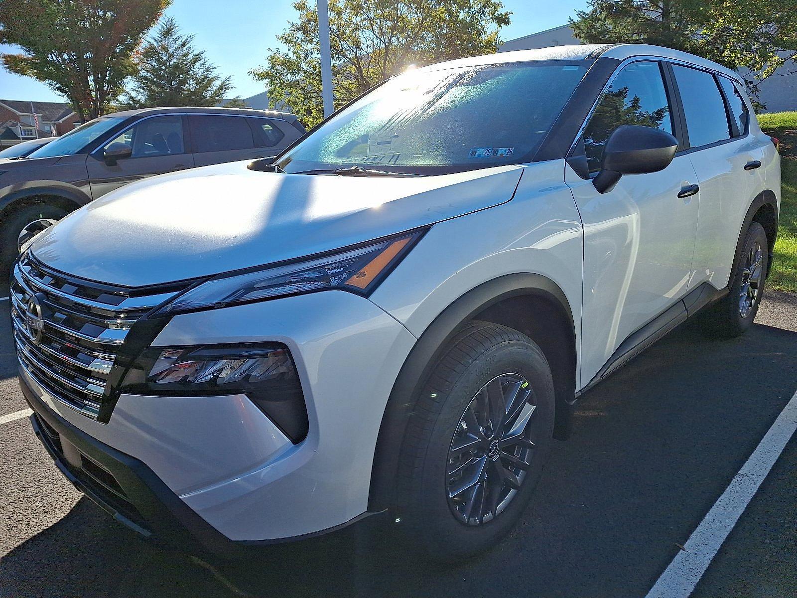 2025 Nissan Rogue Vehicle Photo in Mechanicsburg, PA 17050-2306
