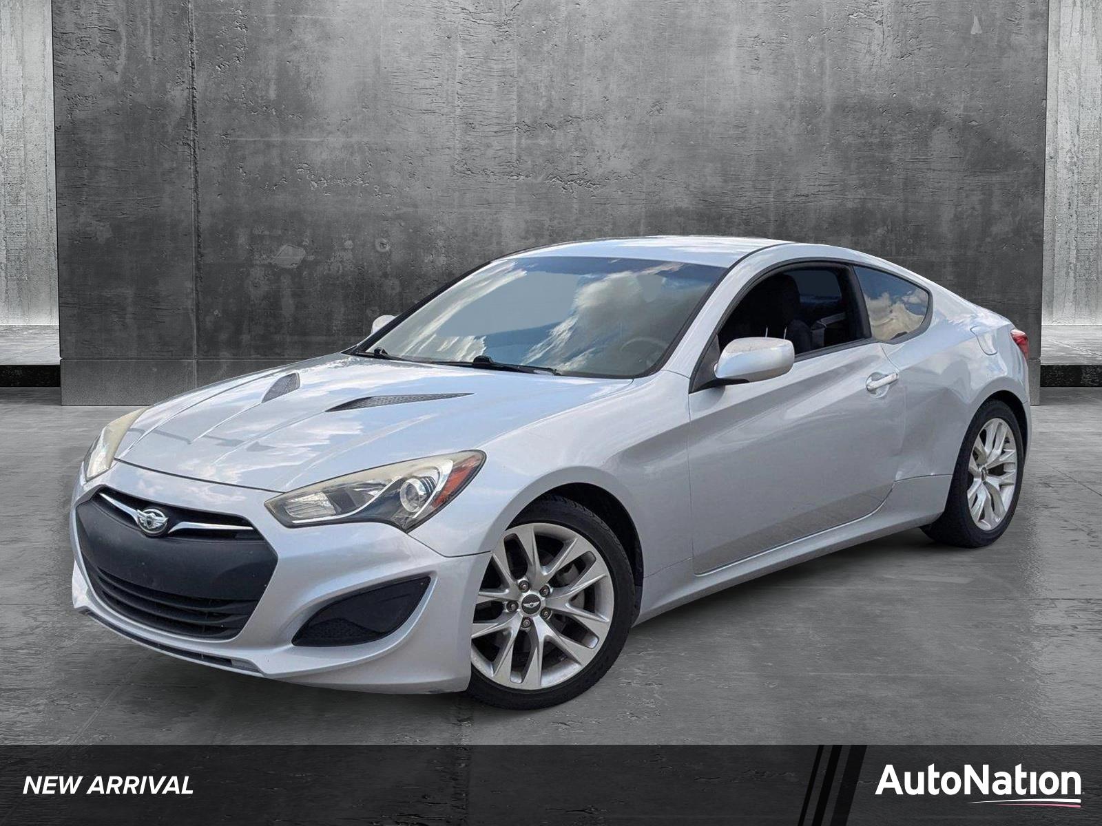 2013 Hyundai Genesis Coupe Vehicle Photo in PEMBROKE PINES, FL 33024-6534