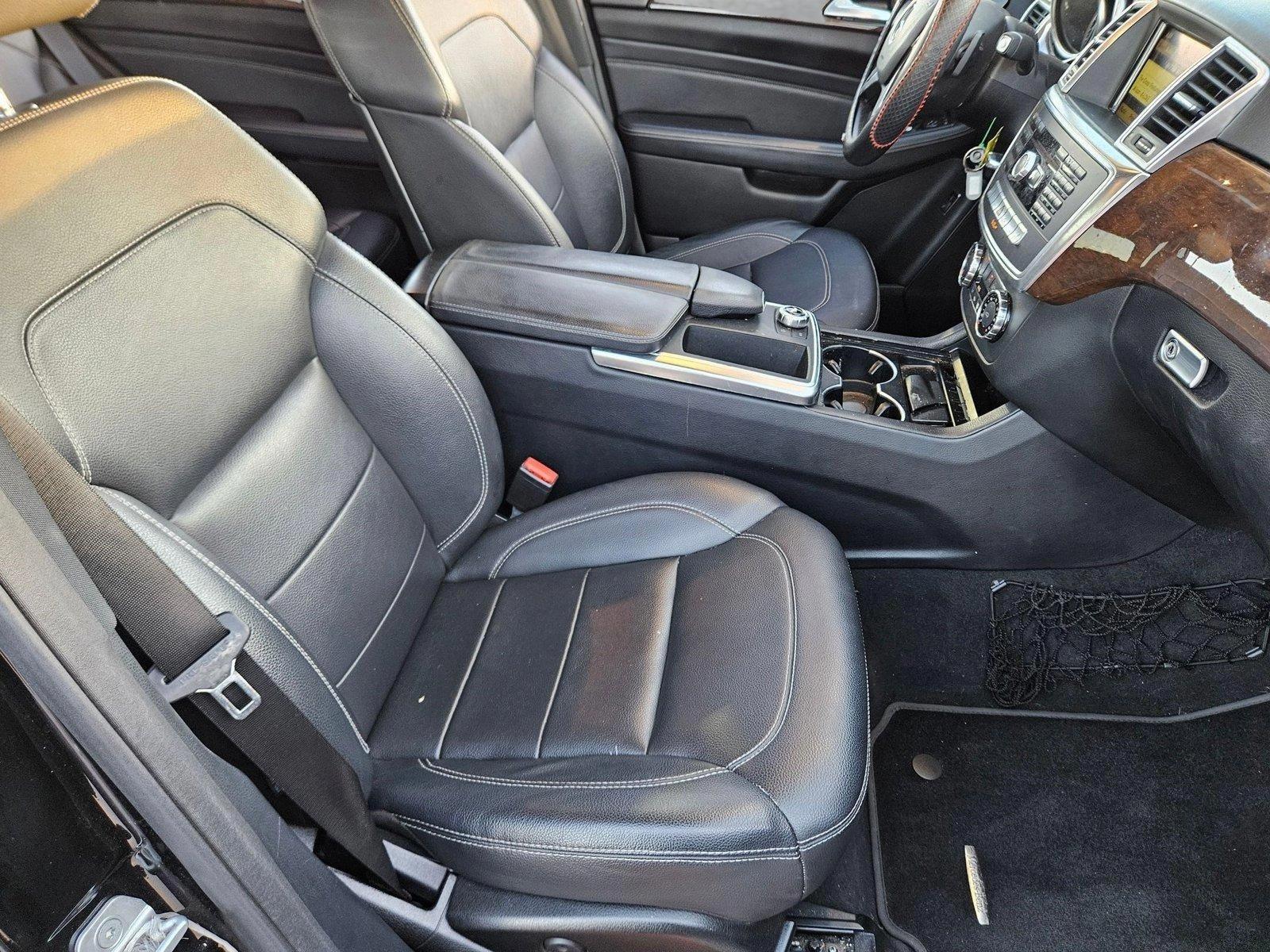 2012 Mercedes-Benz M-Class Vehicle Photo in Fort Lauderdale, FL 33316