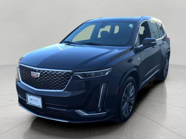 2024 Cadillac XT6 Vehicle Photo in GREEN BAY, WI 54303-3330