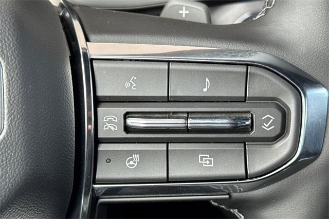 2025 GMC Acadia Vehicle Photo in ELK GROVE, CA 95757-8703