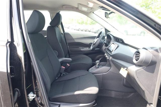 2025 Nissan Kicks Play Vehicle Photo in Hazelwood, MO 63042