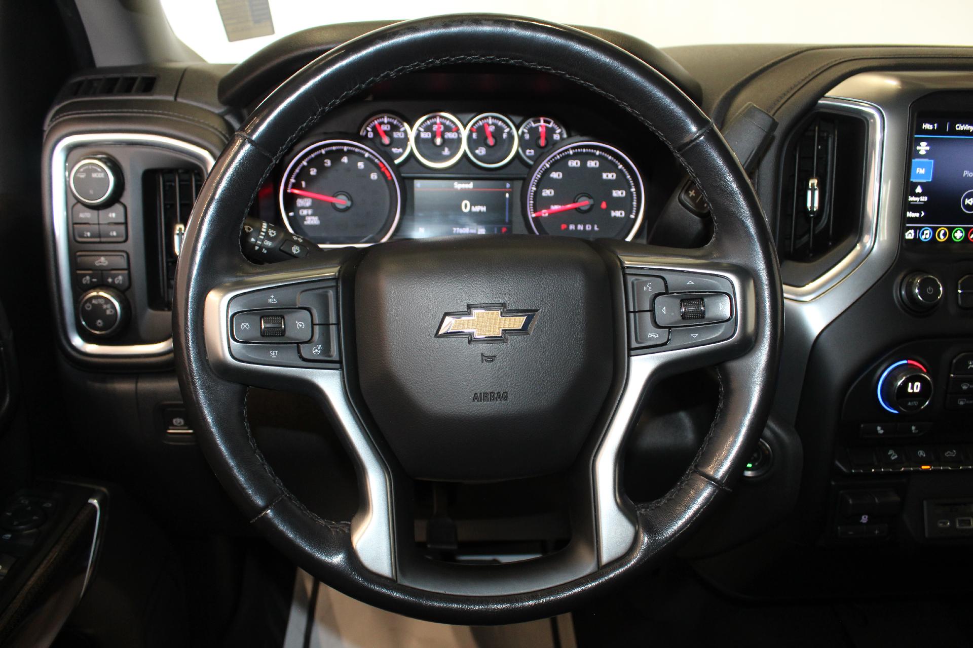 2020 Chevrolet Silverado 1500 Vehicle Photo in NORTHAMPTON, MA 01060-1120