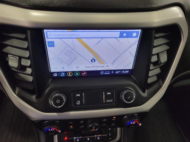 2023 GMC Acadia Vehicle Photo in NEENAH, WI 54956-2243
