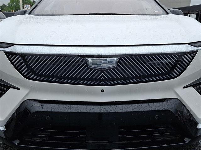 2025 Cadillac OPTIQ Vehicle Photo in ALLENTOWN, PA 18103-7399