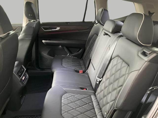 2025 Volkswagen Atlas Vehicle Photo in Oshkosh, WI 54904