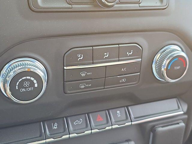 2024 GMC Sierra 2500 HD Vehicle Photo in Pleasant Hills, PA 15236