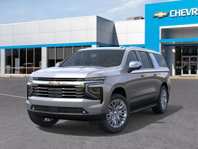 2025 Chevrolet Suburban Vehicle Photo in MOON TOWNSHIP, PA 15108-2571
