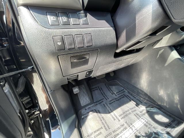 2019 Toyota Highlander Vehicle Photo in BENTONVILLE, AR 72712-4322