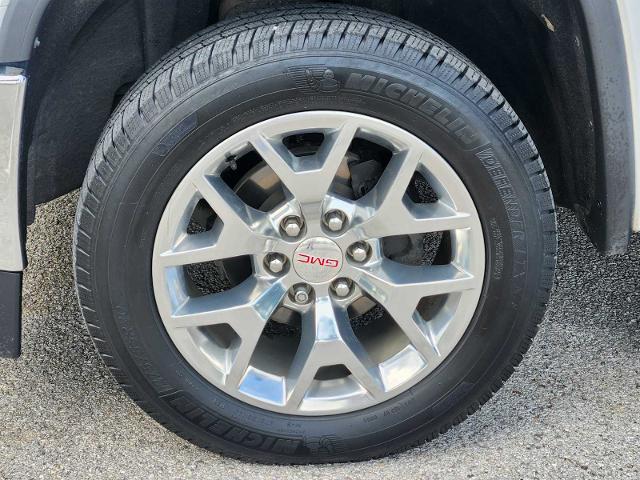 2018 GMC Sierra 1500 Vehicle Photo in DENTON, TX 76210-9321