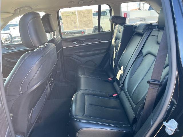 2023 Jeep Grand Cherokee Vehicle Photo in Cedar Rapids, IA 52402