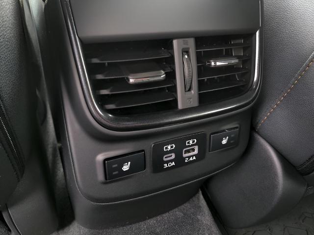2025 Subaru Outback Vehicle Photo in Green Bay, WI 54304