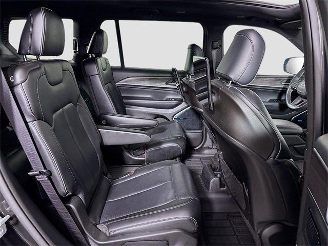 2023 Jeep Grand Cherokee L Vehicle Photo in PUYALLUP, WA 98371-4149
