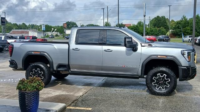 2024 GMC Sierra 2500 HD Vehicle Photo in ROXBORO, NC 27573-6143