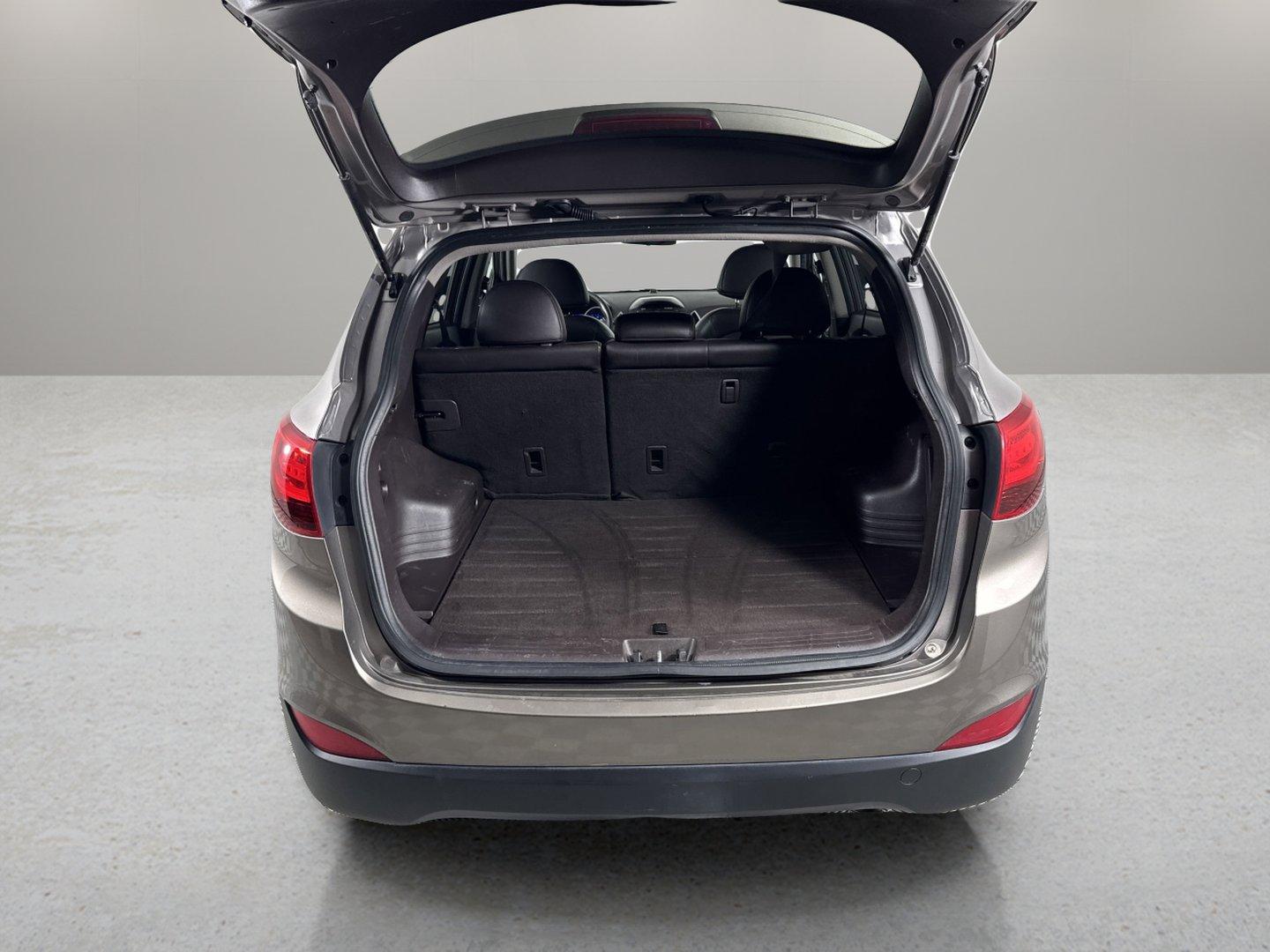 2012 Hyundai Tucson Vehicle Photo in GEORGETOWN, TX 78626-7508