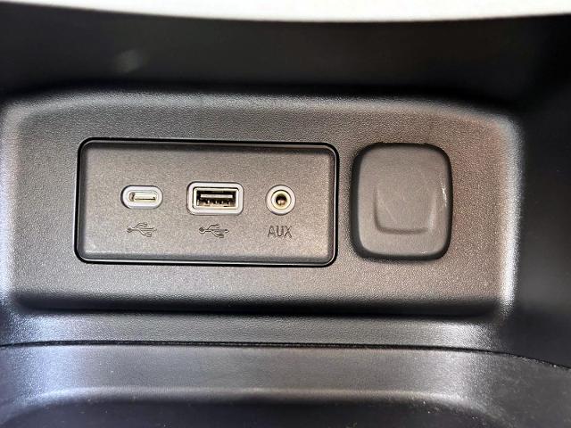 2022 Chevrolet Equinox Vehicle Photo in Roslyn, NY 11576