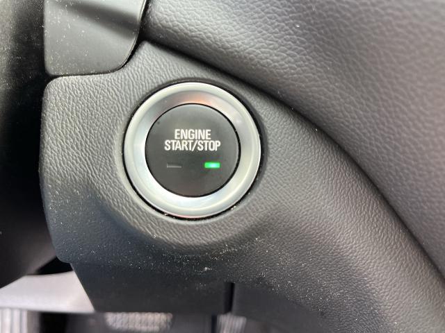 2022 Chevrolet Equinox Vehicle Photo in TULLY, NY 13159-3159