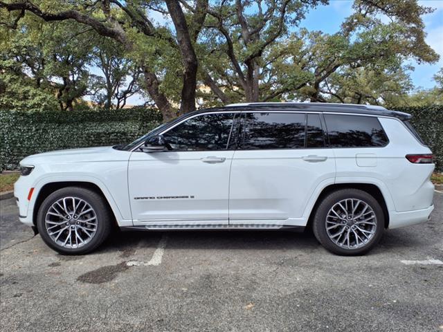 2023 Jeep Grand Cherokee L Vehicle Photo in SAN ANTONIO, TX 78230-1001