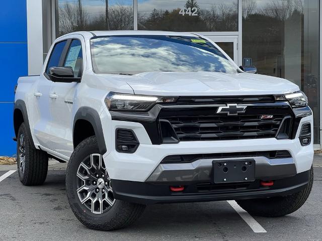 2024 Chevrolet Colorado Vehicle Photo in GARDNER, MA 01440-3110