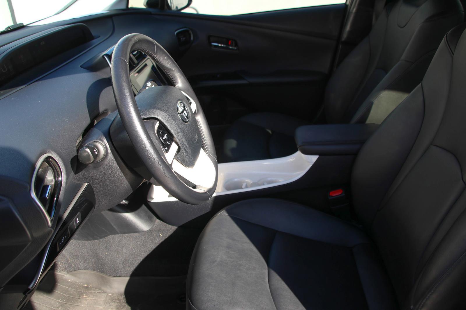 2016 Toyota Prius Vehicle Photo in SUGAR LAND, TX 77478