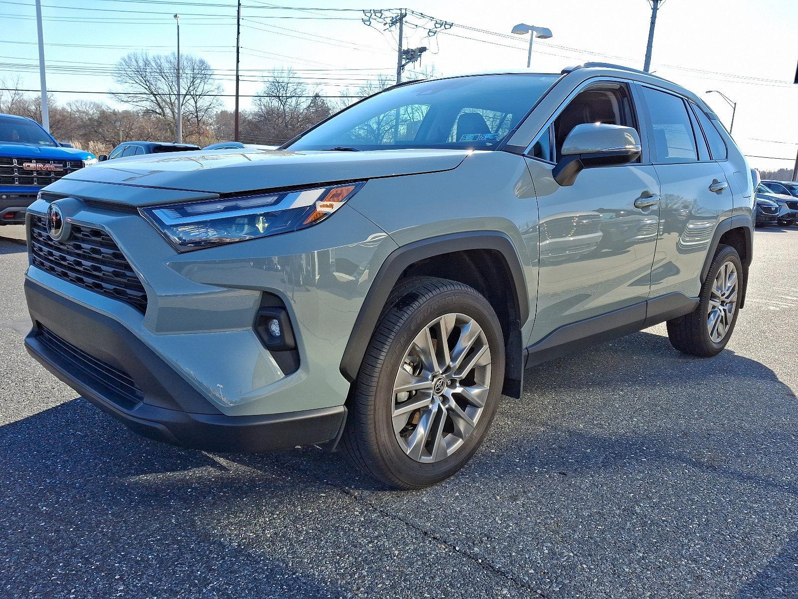 2022 Toyota RAV4 Vehicle Photo in BETHLEHEM, PA 18017-9401