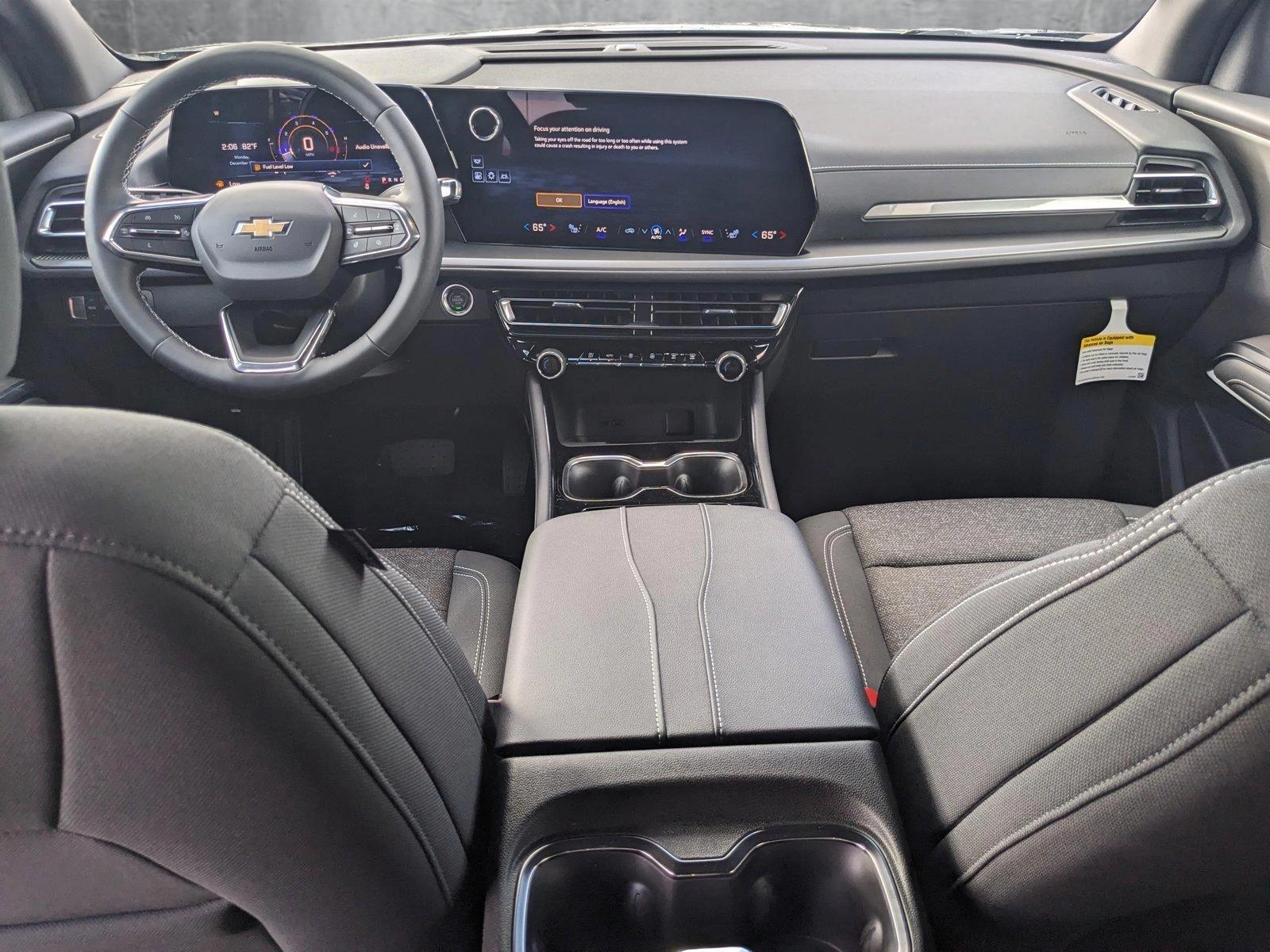 2025 Chevrolet Traverse Vehicle Photo in MIAMI, FL 33172-3015