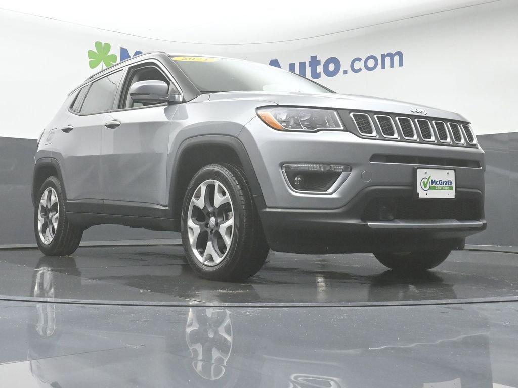 2021 Jeep Compass Vehicle Photo in Cedar Rapids, IA 52402