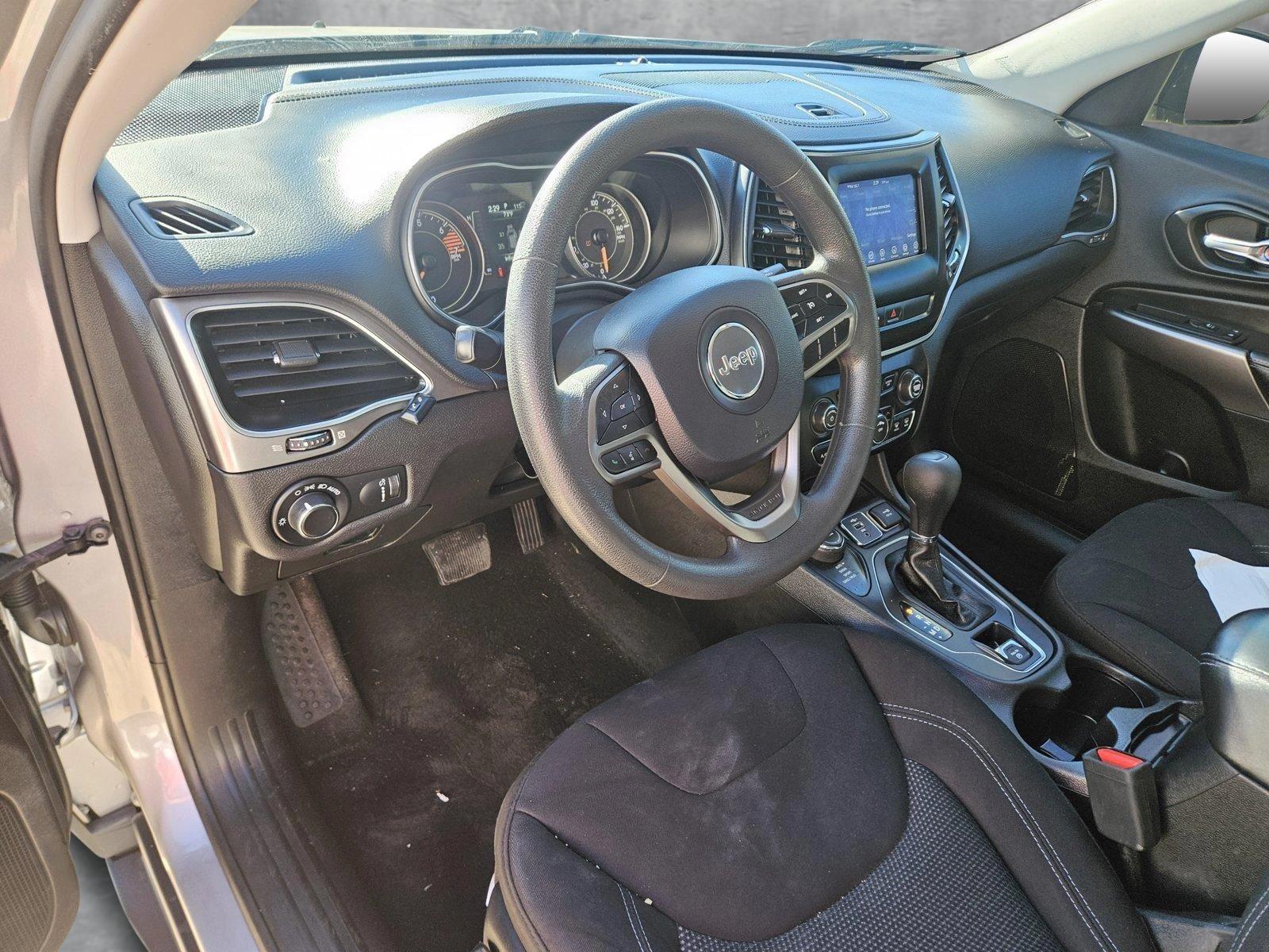 2020 Jeep Cherokee Vehicle Photo in NORTH RICHLAND HILLS, TX 76180-7199