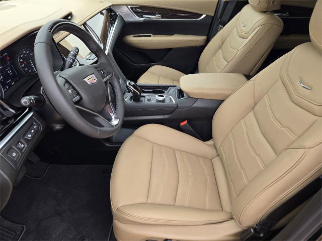 2025 Cadillac XT6 Vehicle Photo in Oklahoma City, OK 73114