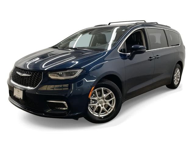 2022 Chrysler Pacifica Vehicle Photo in PORTLAND, OR 97225-3518