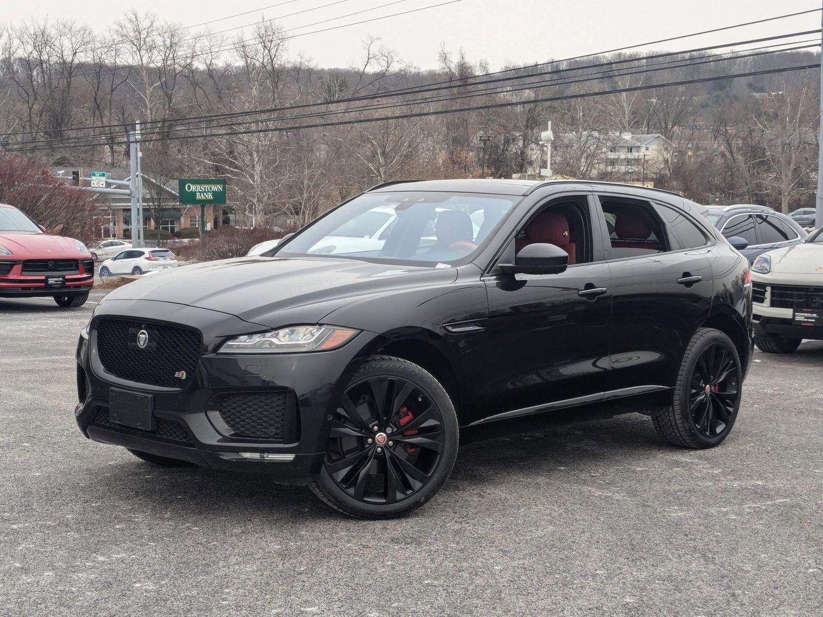 2017 Jaguar F-PACE Vehicle Photo in Towson, MD 21204