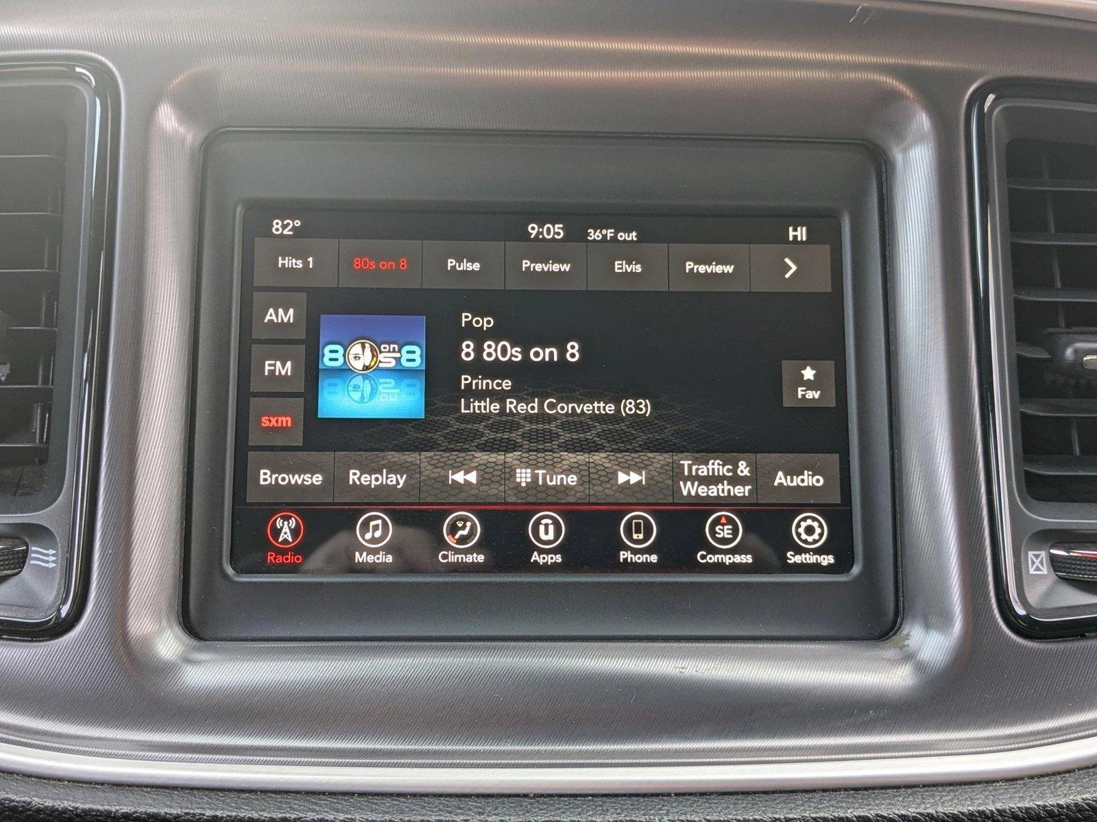 2019 Dodge Challenger Vehicle Photo in VALENCIA, CA 91355-1705