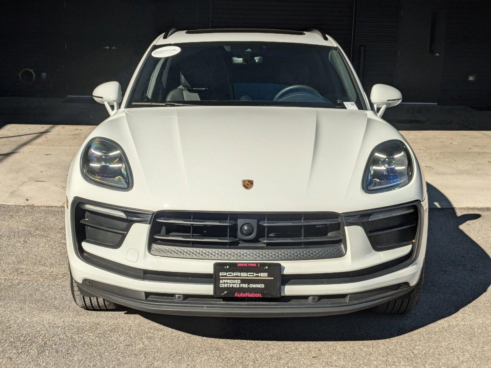 2024 Porsche Macan Vehicle Photo in Towson, MD 21204