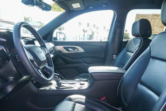 2022 Chevrolet Traverse Vehicle Photo in VENTURA, CA 93003-8585