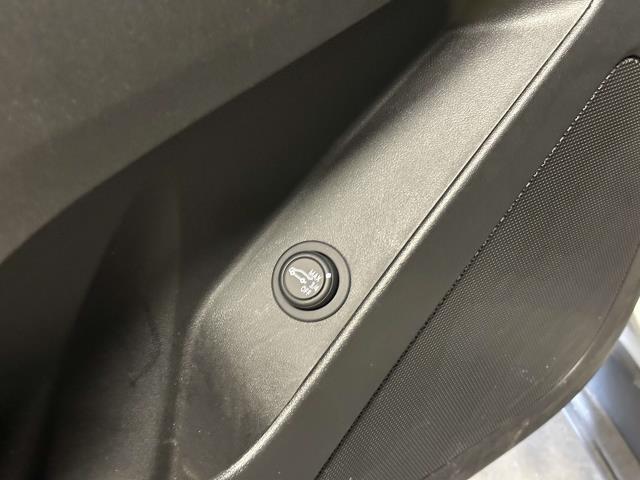 2022 Chevrolet Equinox Vehicle Photo in Roslyn, NY 11576