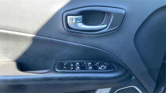 2019 Jeep Compass Vehicle Photo in THOMPSONTOWN, PA 17094-9014