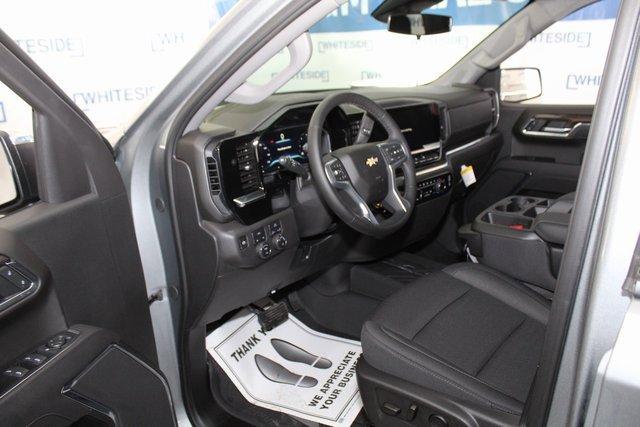 2025 Chevrolet Silverado 1500 Vehicle Photo in SAINT CLAIRSVILLE, OH 43950-8512