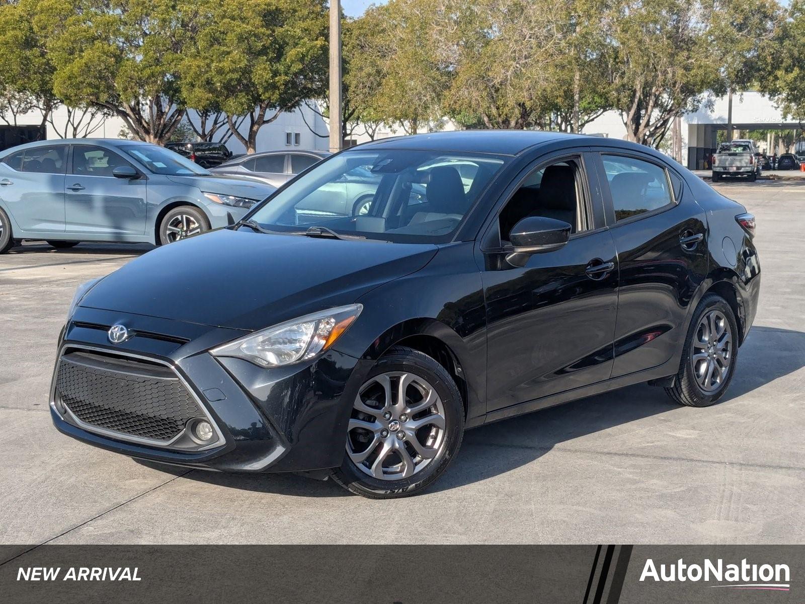2019 Toyota Yaris Sedan Vehicle Photo in Pembroke Pines , FL 33084