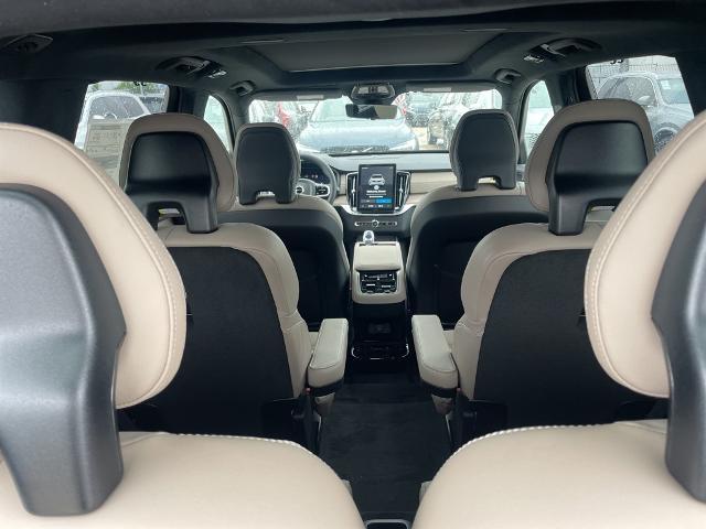2025 Volvo XC90 Vehicle Photo in Grapevine, TX 76051