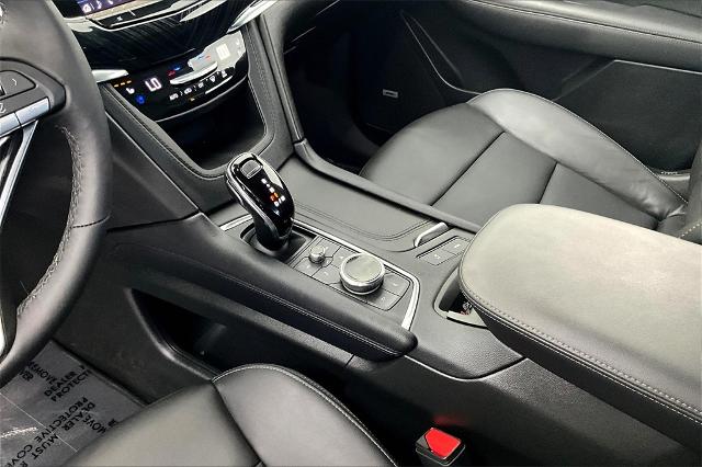 2025 Cadillac XT6 Vehicle Photo in Grapevine, TX 76051
