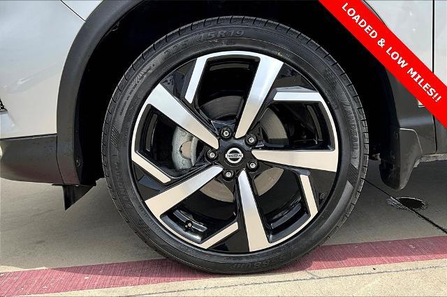 2021 Nissan Rogue Sport Vehicle Photo in Grapevine, TX 76051