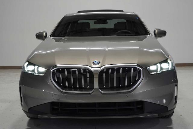 2024 BMW 530i Vehicle Photo in GRAPEVINE, TX 76051