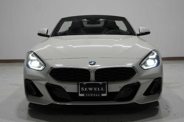 2025 BMW Z4 sDrive30i Vehicle Photo in GRAPEVINE, TX 76051