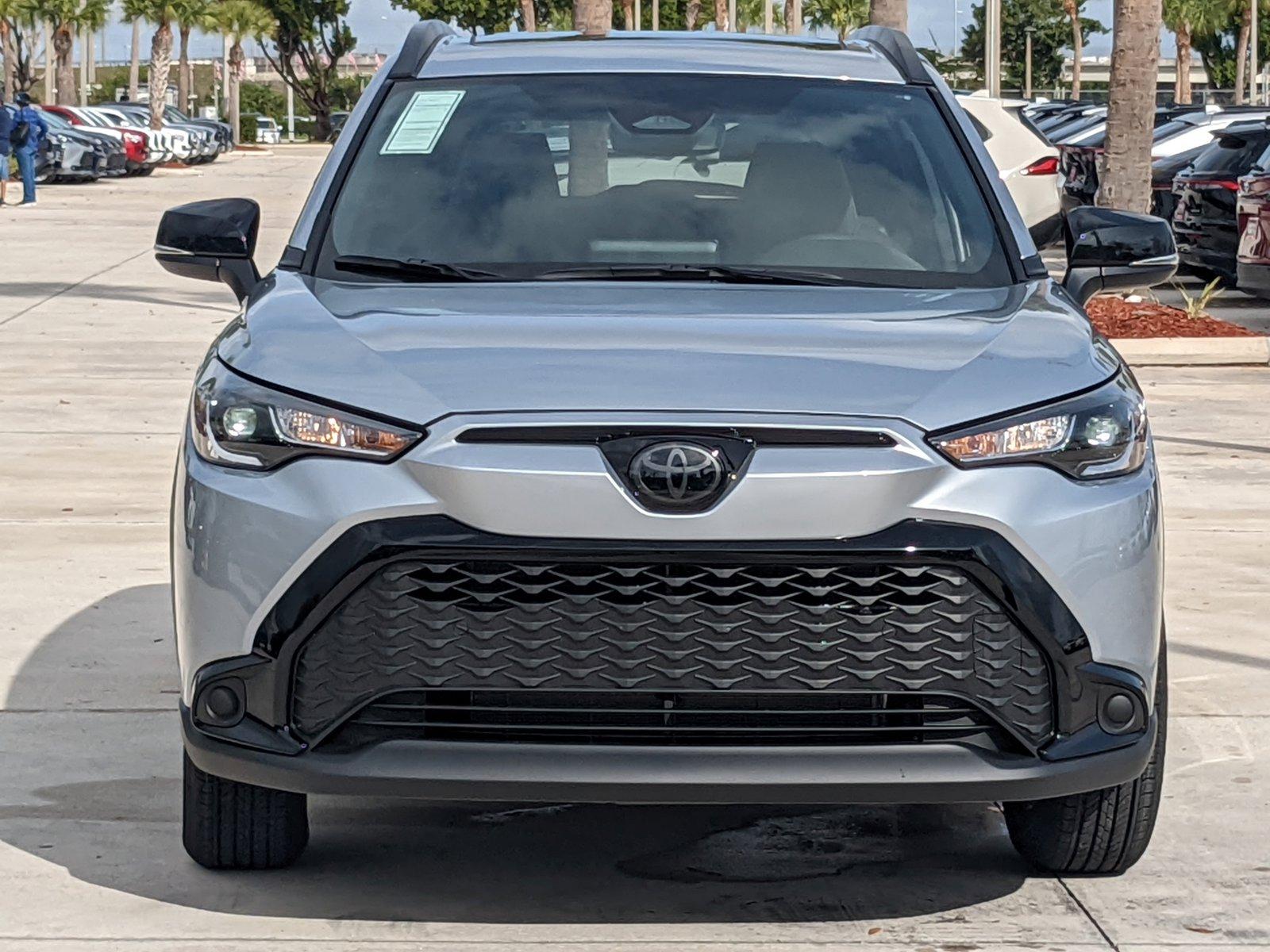 2025 Toyota Corolla Cross Vehicle Photo in Davie, FL 33331