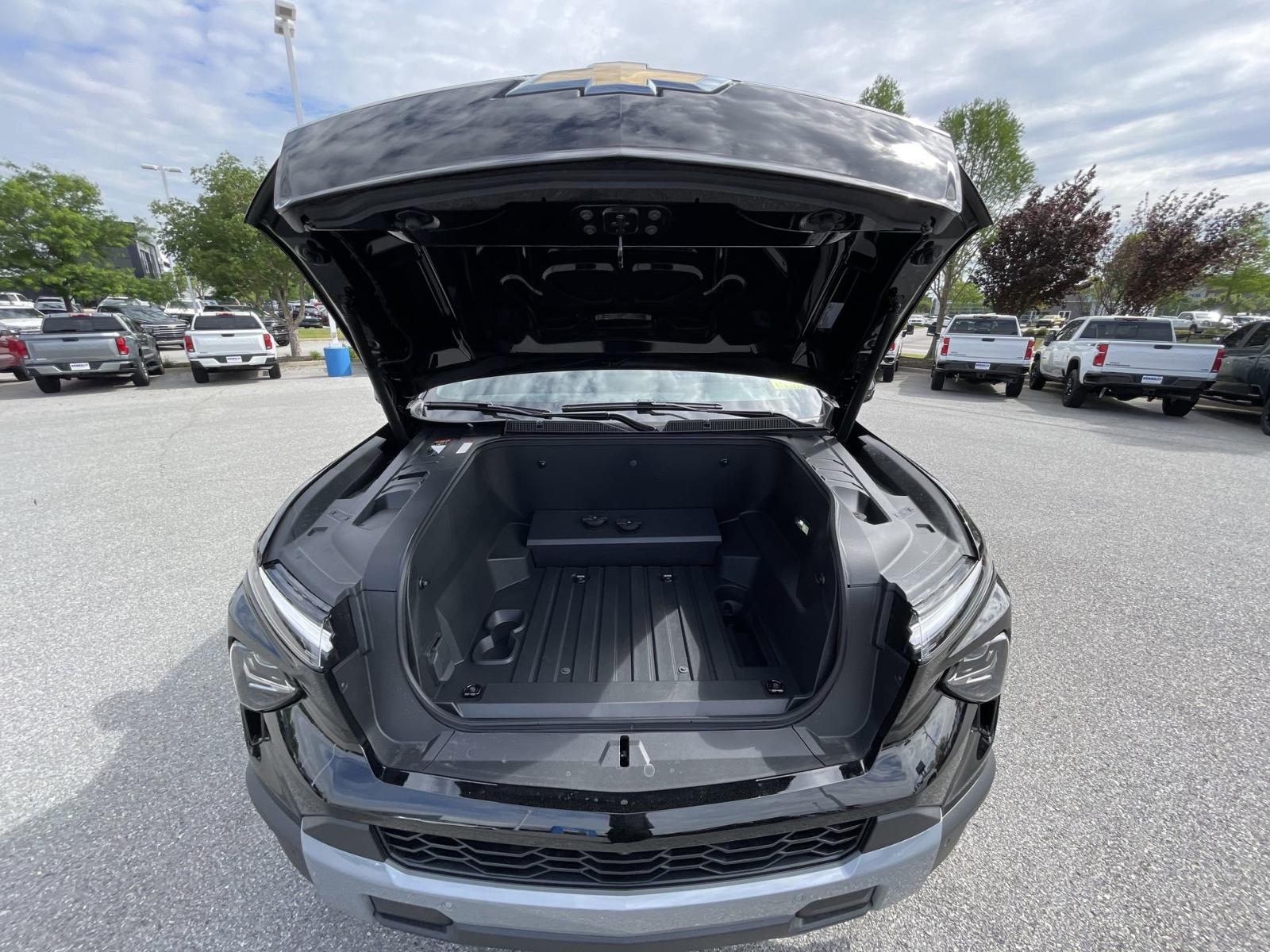 2025 Chevrolet Silverado EV Vehicle Photo in BENTONVILLE, AR 72712-4322