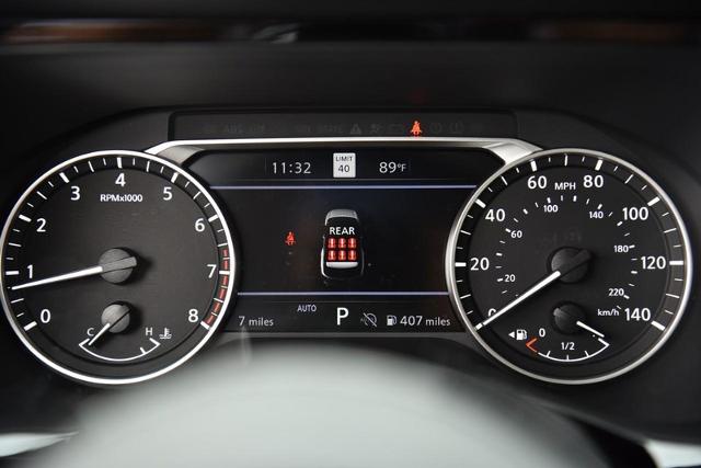2025 Nissan Pathfinder Vehicle Photo in Ballwin, MO 63011