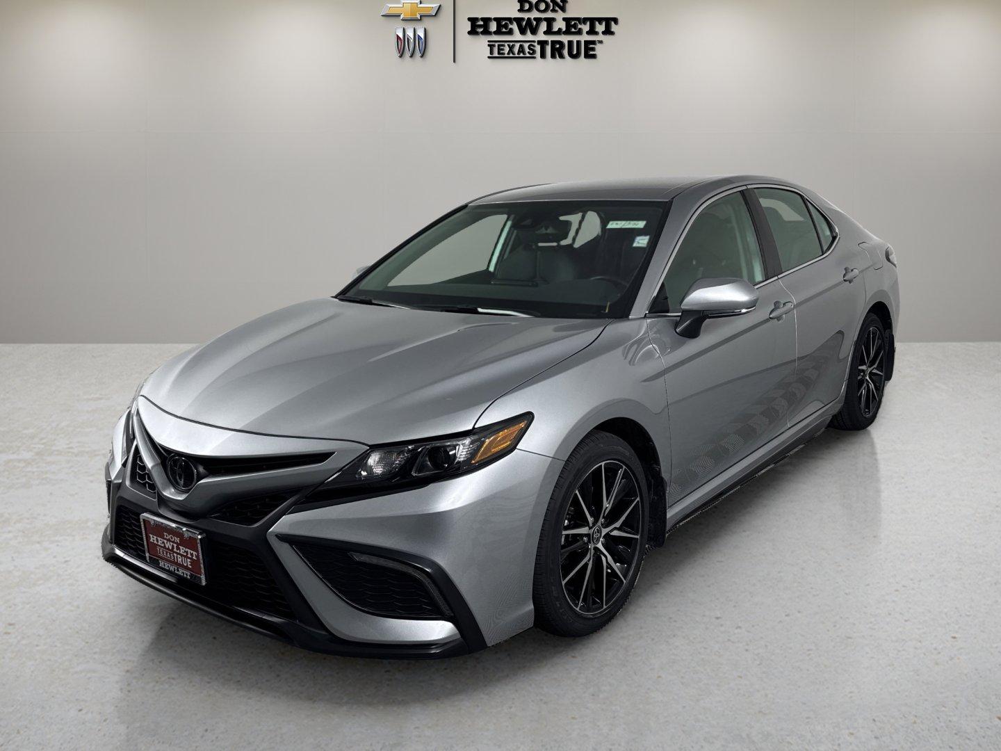2024 Toyota Camry Vehicle Photo in GEORGETOWN, TX 78626-7508