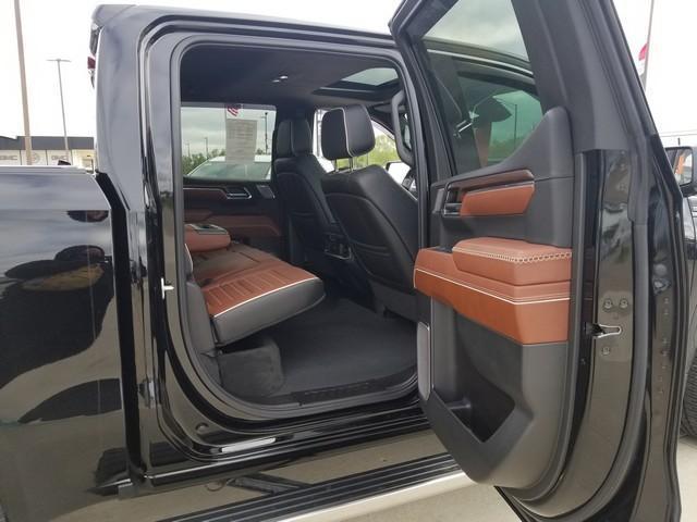 2023 GMC Sierra 1500 Vehicle Photo in ELYRIA, OH 44035-6349